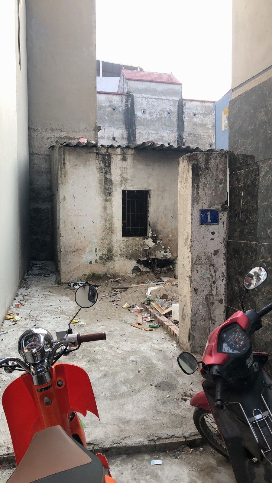 MẢNH ĐẤT ĐẸP, CỬA NHÀ Ô TÔ TRÁNH, CẠNH SÁT ĐẠI HỌC CÔNG NGHIỆP HÀ NỘI, GIÁ 50 TRIỆU/m2