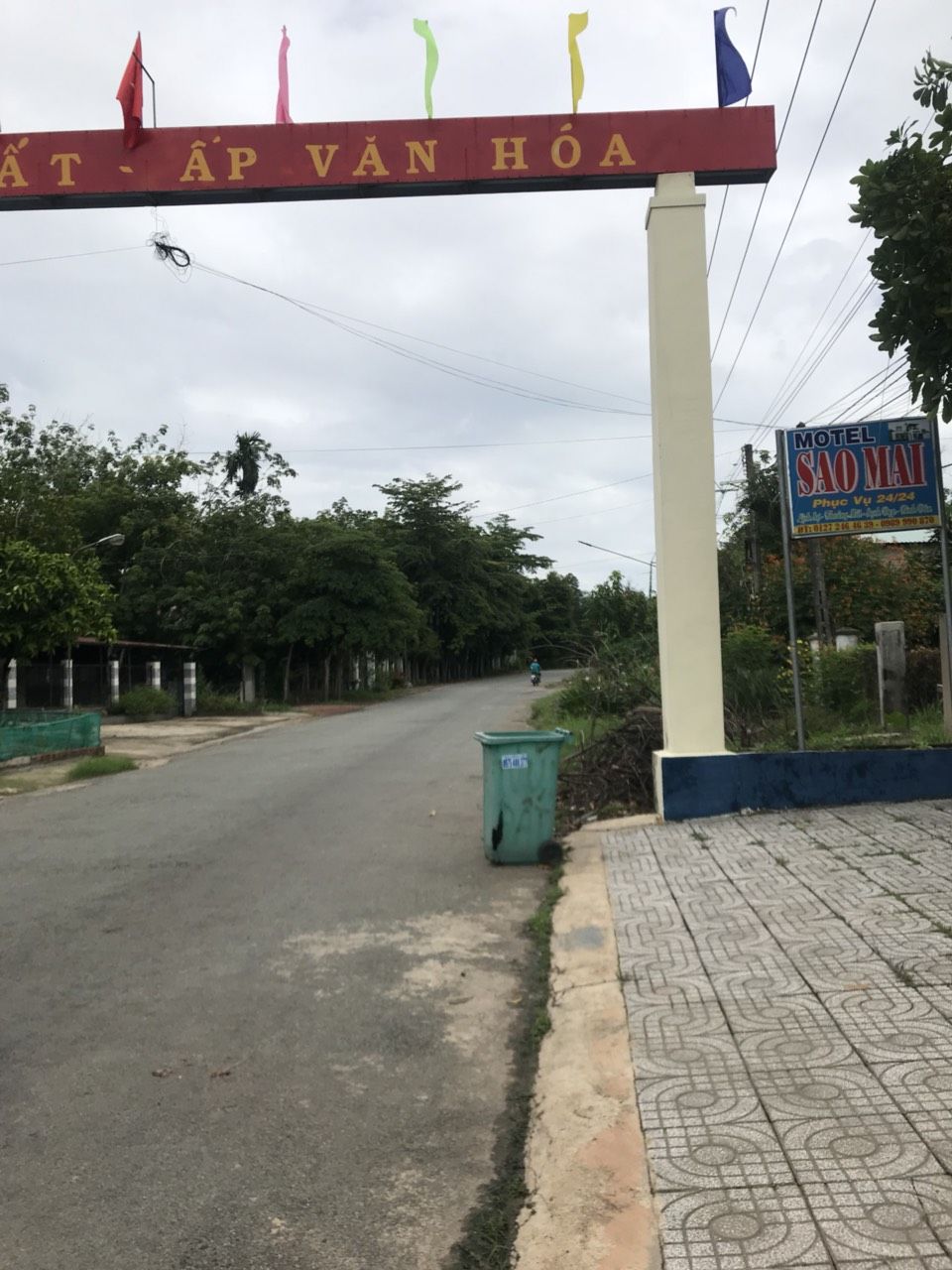 cần tiền bán gấp nhà nghỉ đc.114.ấp phố núi đất.xã đình thành.huyện đầu tiến .tỉnh bình dương