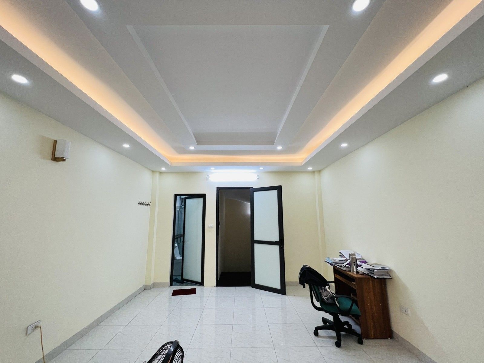 MẶT NGÕ KINH DOANH Ô TÔ THÔNG SỐ VÀNG - NHÀ ĐẸP BAY BAY Thanh Lân