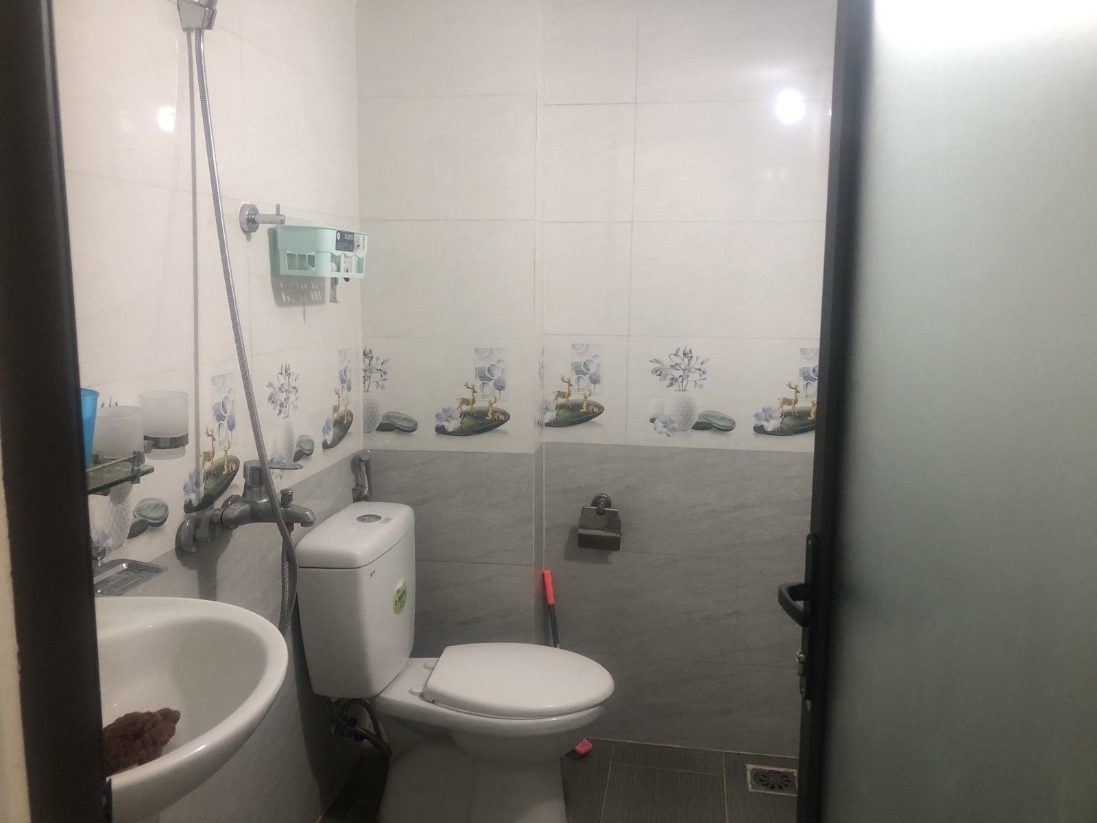 Ô TÔ ĐỖ CỬA- NGÕ THÔNG- 5M Ô TÔ TRÁNH ĐỖ NGÀY ĐÊM- 5 TẦNG MỚI- 2 THOÁNG