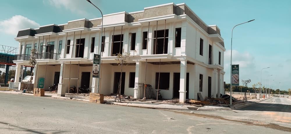 BÁN NHÀ 1 TRỆT 1 LẦU ĐƯỜNG TỈNH LỘ 8 TRẢ GÓP 5 NĂM KHÔNG LÃI SUẤT