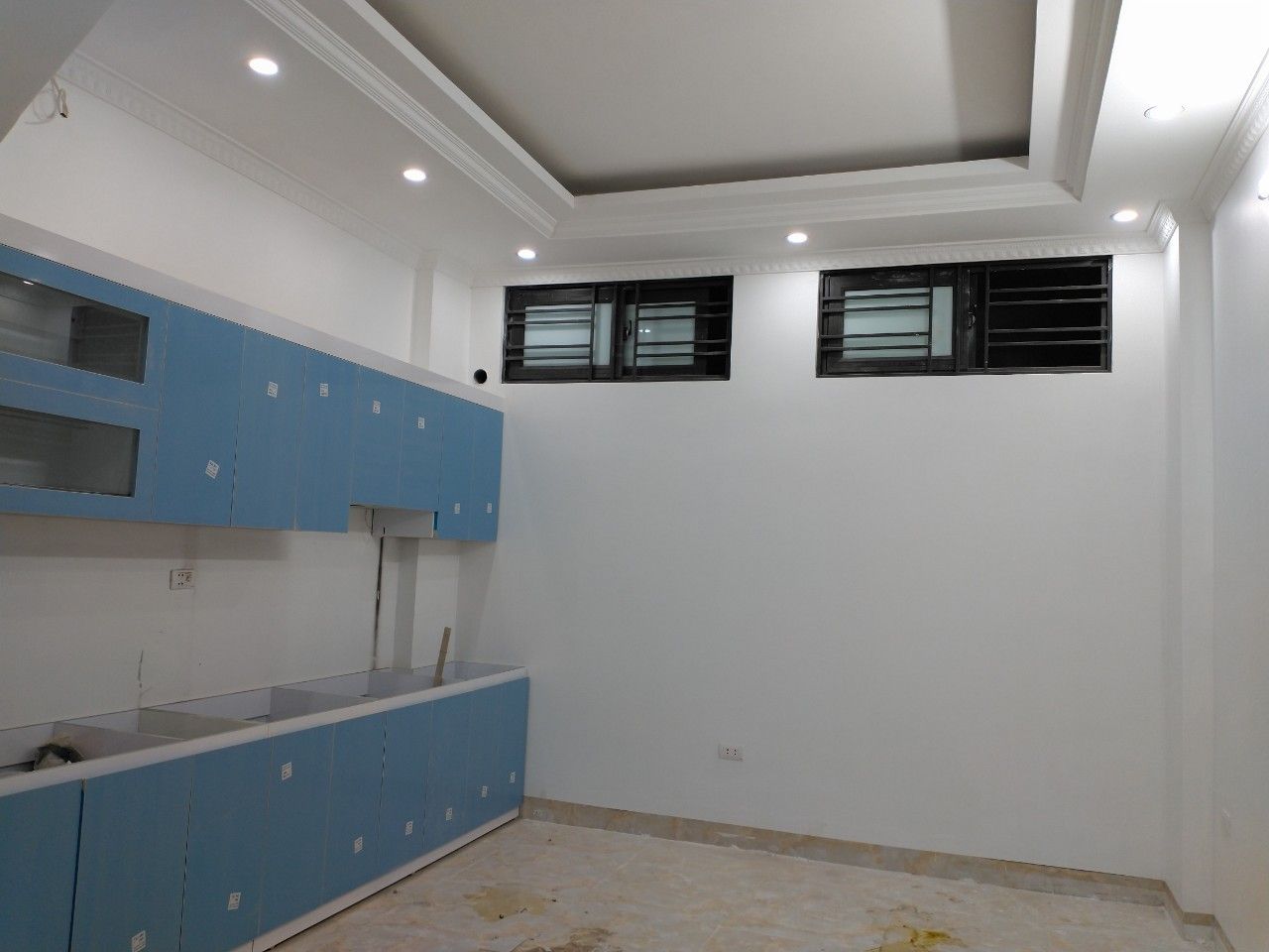 🌹🌹TT HAI BÀ 5 TẦNG ĐẸP LONG LANH HAI MẶT THOÁNG TRƯỚC SAU GẦN PHỐ CĐT UY TÍN KHÁCH XEM LÀ THÍCH