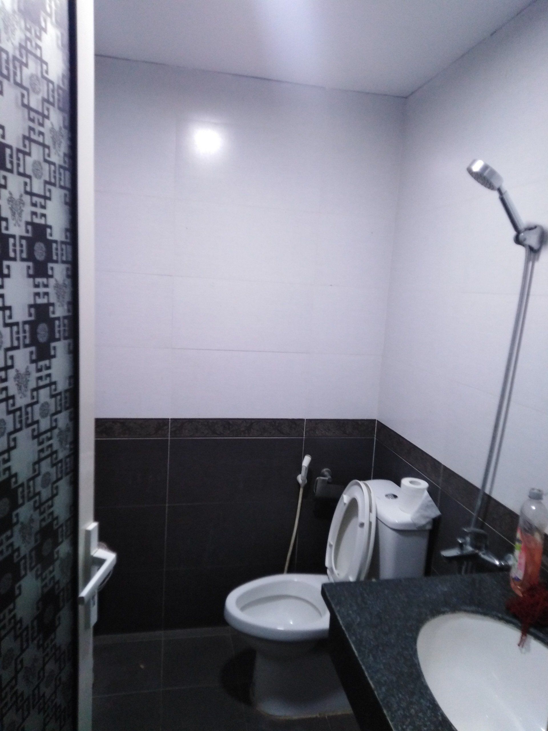 BÁN NHÀ VỊ TRÍ TUYỆT ĐẸP- ĐƯỜNG OTO TRÁNH, VỈA HÈ 8m, MẶT TIỀN RỘNG DI ÁI HOÀI ĐỨC