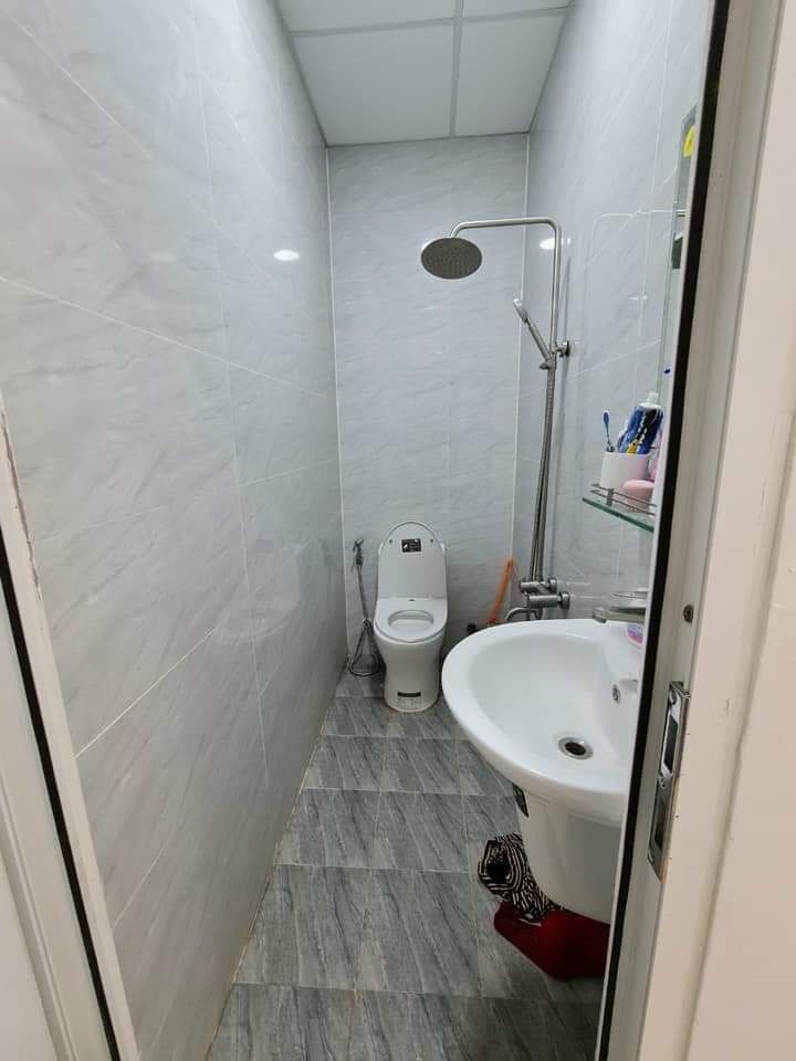 Cho thuê nhà hẻm 60/... Đường Lâm Văn Bền, p. Tân Kiểng, Quận 7 Diện tích: 5 x 12m, trệt, lầu