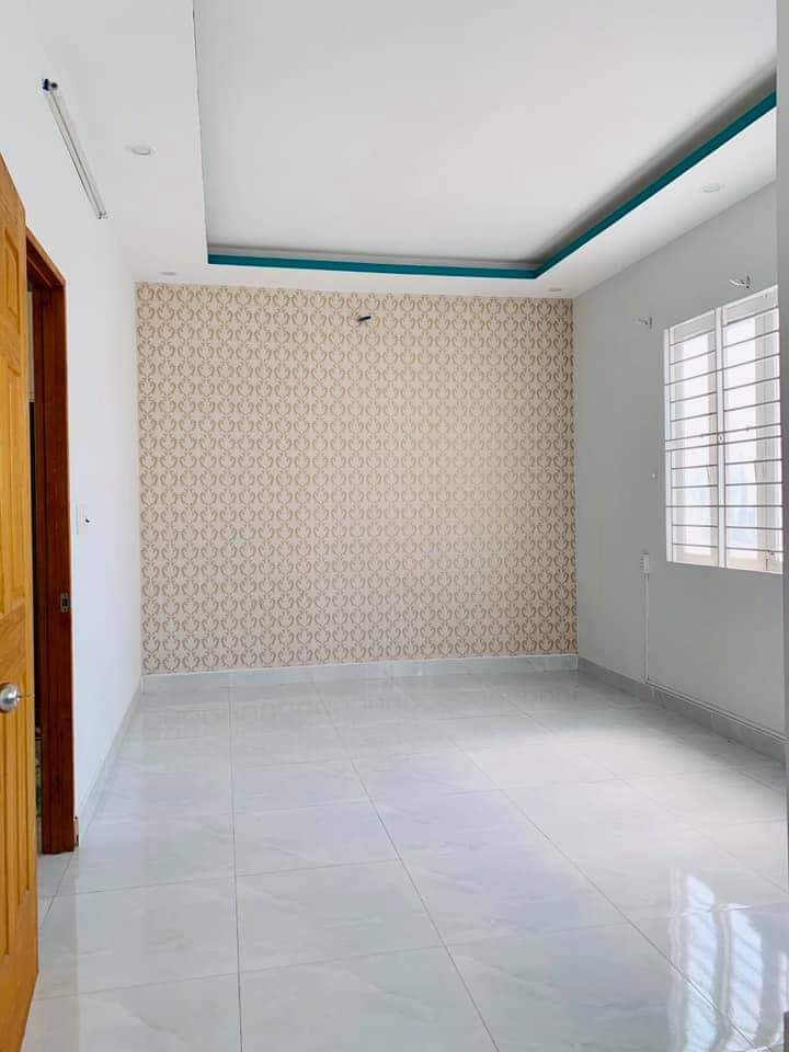 Nhà mặt tiền hẻm 851 Huỳnh Tấn Phát, P.Phú Thuận Quận 7. DT: 5x9m. Nhà 1 trệt 1 lầu 2PN,2WC.