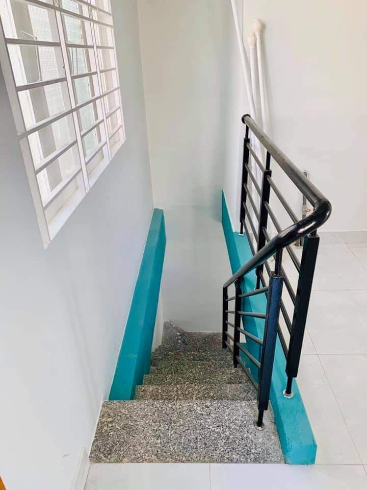 Nhà mặt tiền hẻm 851 Huỳnh Tấn Phát, P.Phú Thuận Quận 7. DT: 5x9m. Nhà 1 trệt 1 lầu 2PN,2WC.