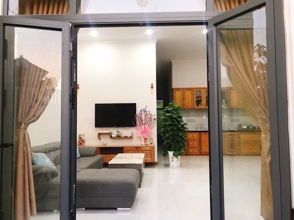 BÁN CĂN BIỆT THỰ VIEW SÔNG TẶNG KÈM QUÁN CF KĐT NAM SÔNG CÁI