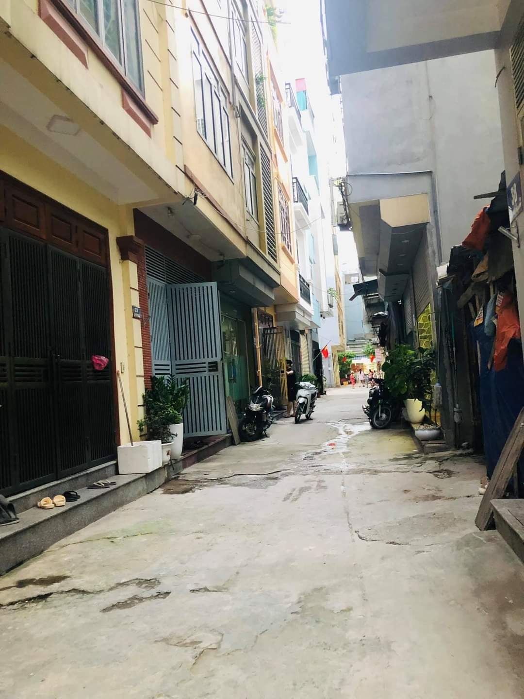 . BÁN NHÀ ĐƯỜNG NGÔ THÌ NHẬM,HÀ ĐÔNG 4TẦNG,MT 4M,PHÂN LÔ,Ô TÔ ĐỖ CỬA