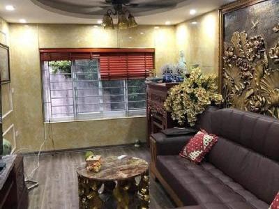 Đường ô tô tránh – Nhà trung tâm quận Hà Đông, chủ tự xây tâm huyết – Nội thất gỗ xịn