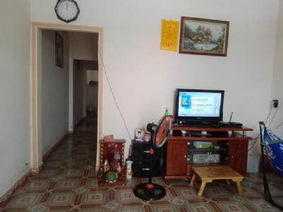 Bán nhà 2 tỷ 370 triệu. Thủ Đức 1 trệt 1 lầu.42m2. Sổ hồng riêng. Nhà nở hậu.