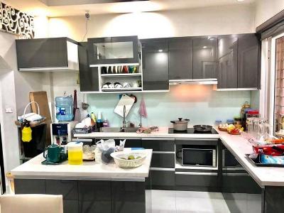 Gia đình chuẩn bị sang định cư bên ÚC, cần bán lại nhà gần Hồ Đắc Di.