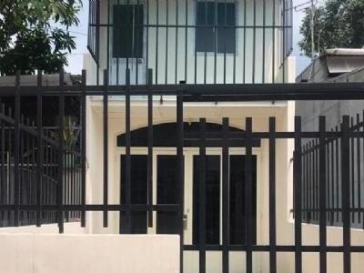 Bán Nhà 1 trệt, 1 lầu, 2 phòng ngủ, 2 toilet,hẻm trước nhà 3m cụt, Đông Thạnh 2,Đông Thạnh, Hóc Môn