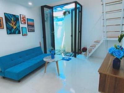 Chỉ cần 900 triệu có nhà gác đúc mới xây rất đẹp, kiệt 408 Trưng Nữ Vương DN