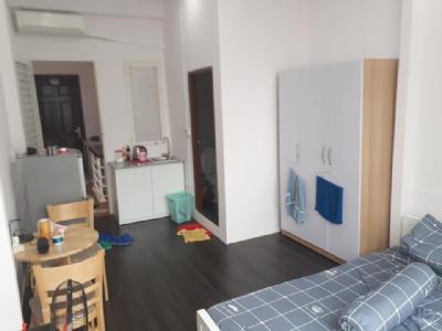 CHỈ CÒN 1 PHÒNG DUY NHẤT FULL NỘI THẤT GIÁ RẺ Ở 103 TRẦN ĐÌNH XU Q1