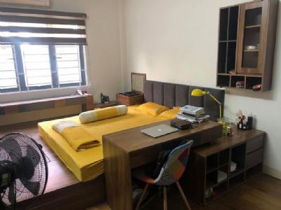 Tôi cần bán nhà Long Biên chính chủ 4 tầng, xây mới tháng 12/2019 , 1 phòng khách rộng, 2 Phòng ngủ