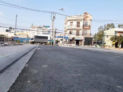 Lô đất trống cự đẹp, hẻm nhựa 8m có lề, xây dựng tự do Bình Hưng Hòa A, Bình Tân