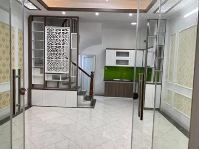 Cần bán GẤP! Kim Mã – Ba Đình, Gần Phố, ngõ thông rộng, Vuông đẹp ở ngay,30m,4T,Giá: 2.6 tỷ