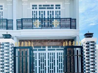 BÁN NHÀ HUYỆN BÌNH CHÁNH 1 TỶ 550 TẶNG BỘ NÔI THẤT CỰC ĐẸP
