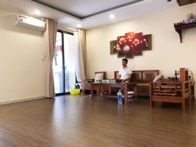 Mình muốn bán căn hộ đối diện Duy Tân-Cầu Giấy 2 ngủ-2wc Phù hợp cho Vợ Chồng trẻ