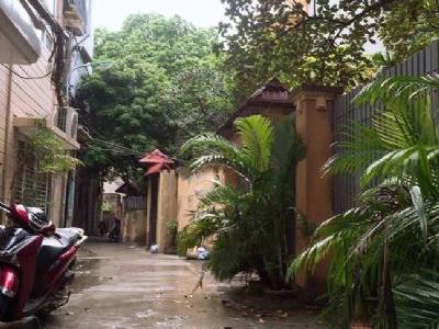NHÀ ĐẸP TIỀN NHỎ PHỐ XÃ ĐÀN TRUNG TÂM ĐỐNG ĐA* CÁCH Ô TÔ 20M* NHỈNH 2 TỶ