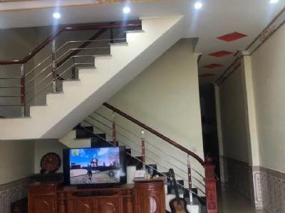 Bán nhà 2 tầng thuộc tổ 10 tân giang , cách ngã 3 mỏ muối khoảng 100m