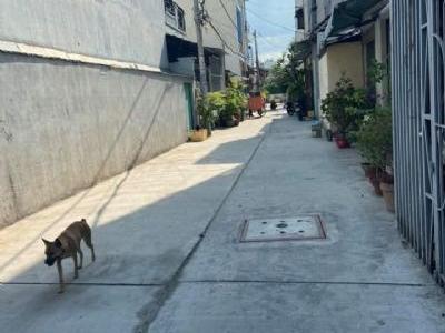 Nhà 704/47/11 Hướng lộ 2 3,7x13 (nở hậu) hẻm 6m Giá :3,150 ( môi giới 1%) nhận đủ