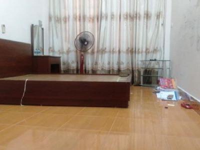 Cho thuê nhà nguyên căn ngõ 2 Tây Sơn 30m2 x 5 tầng, 3pn, ngõ oto đỗ cửa