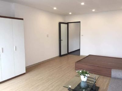 Chính chủ cần cho thuê CCMN số 2 ngõ 81 Lạc Long Quân, Hà Nội.
