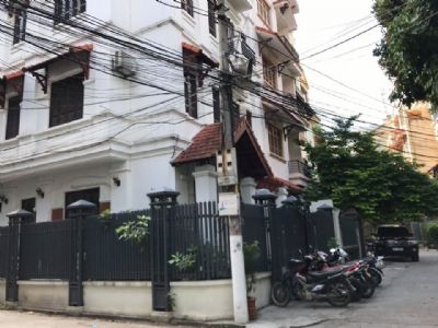 Bán đất khu biệt thự 283 Phố Đội Cấn, Ba Đình. Dt: 133m2 mặt tiền 10m, 2 mặt ngõ, Khu BT Cao Cấp