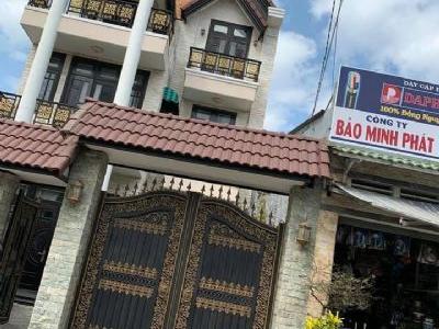 cần bán gấp Biệt Thư đẹp Mặt Tiền đường Đông Hưng Thuận 42 quận 12