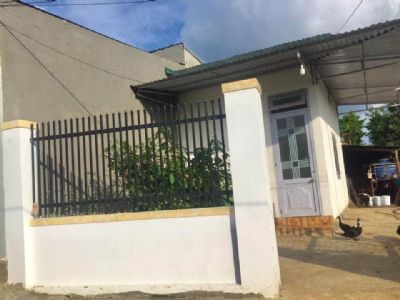 Bán đất và nhà hẻm Nguyễn Trường Tộ, gần chợ, gần trường học, cách ĐHTN 2km.