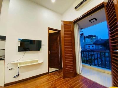 Nhà đẹp ngay Hồ Ba Mẫu, Đống Đa Full nội thất