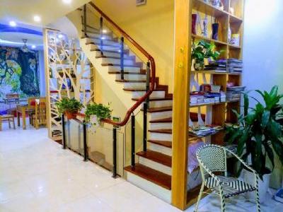 Cần bán Nhà LK KĐT Đô Nghĩa DT 75m2, Mt 5M, hướng Đông Nam. Nhà xây 4 tầng, sổ đỏ