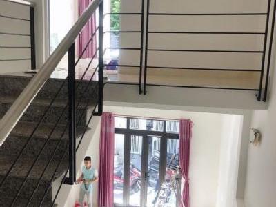 Chính chủ cần bán nhà đẹp 2 tầng kiệt oto tam thai