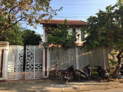 Nhà mặt tiền 13m, 216mv, đường Tôn thất thuyết - đông hà.