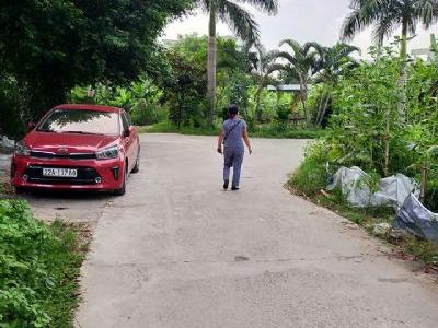 Cần bán lô đất rộng 216m2 rộng 8m sâu 27m trong đó có 96m đất thổ cư trung tâm TP Tuyên Quang
