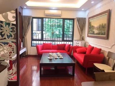 CẦN GẤP 1 tỷ! bán nhà ngã tư Lê Thanh Nghị 32m2 4 tầng