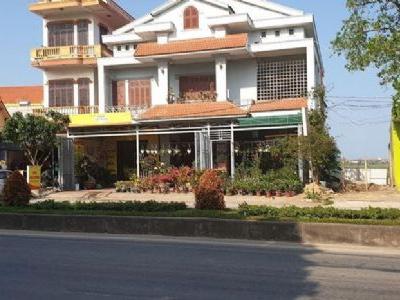 Cho thuê nhà làm mặt bằng kinh doanh gần chợ 118 Lý Thánh Tông 9m x 25m (225m2)