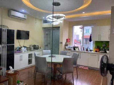 NHÀ CẦU GIẤY, 92M,6T, ĐỦ CHỖ ĐỖ CHO 3 Ô TÔ, VỪA Ở VỪA KINH DOANH, NHỈNH 9 TỶ