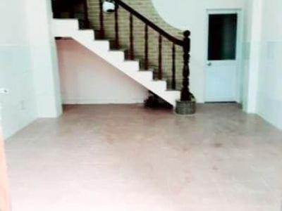 Còn 1 phòng như hình trong nhà nguyên căn tại địa chỉ 166/18 Hồ Bá Kiện phường 15 quận 10