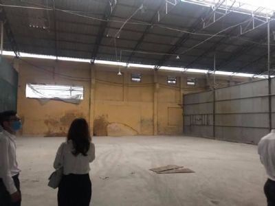 Cho thuê gấp kho xưởng tại Phạm Văn Đồng 220m2-1000m2 đường to đẹp cotainer ra vào thoải mái