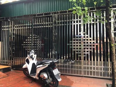 Chính chủ em cần tìm chủ mới cho căn nhà 3 tầng thuộc phường quan triều