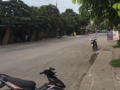 Cần bán nhà cấp 4.trục đường bạch đằng.phố 4.phường quảng Hưng tp thanh hoá.