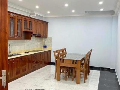 BÁN NHÀ KHƯƠNG TRUNG - GẦN TIỂU HỌC NGUYỄN TRÃI - GẦN NGÃ TƯ SỞ , FULL NỘI THẤT.