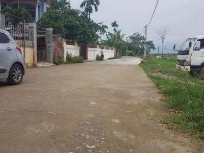 Đất Huyện Vĩnh Tường Gần chợ và các trường học c1,2,3, Đất đẹp, đầy đủ cơ sở hạ tầng