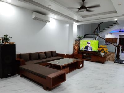 Bán nhà Địa chỉ: 21 tây sơn, p hoàng văn thụ Diện tích: 156m2, mặt tiền 5,5m. Hướng tây bắc, 3 tầng