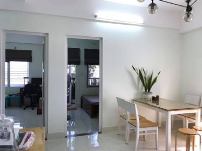 Chung cư Xuân phú gía rẻ 53,36m2 Gồm 2 phòng ngủ, 1 toilet, phòng khách, bếp. 890tr