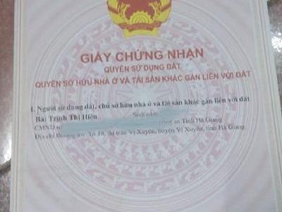 Cần tiền nên e cần bán thổ đất tại km 13 vị xuyên. Đất liền thổ. Rộng 5 sâu 20m. Đất bám ql2.
