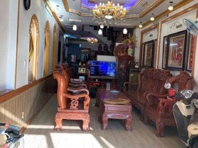 Chủ Gửi Bán Nhà Khu toa Xe lửa Dĩ An 1  đường số 3- cách vincom dĩ an 300m