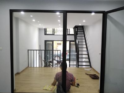 BOM TẤN THANH XUÂN, CHỈ 2,15 TỶ CÓ NHÀ TT NGUYỄN TRÃI, ÔTÔ TRÁNH, KINH DOANH ĐỈNH.